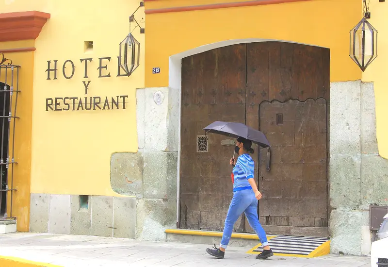 El problema no afecta solo a los hoteles, sino a otros sectores del turismo y comercio en general.