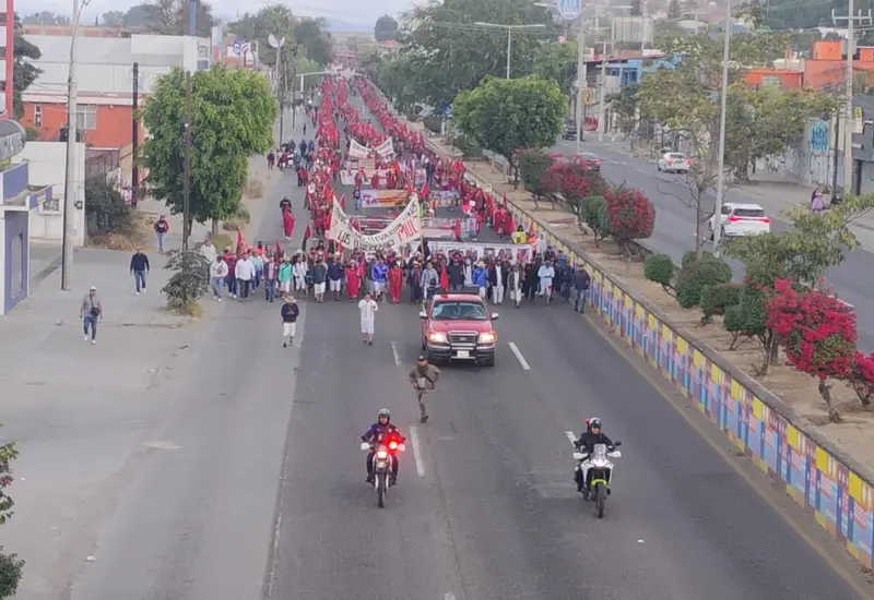 La movilización, donde participaron organizaciones fraternas, salió en la Carretera Internacional Cristóbal Colón.