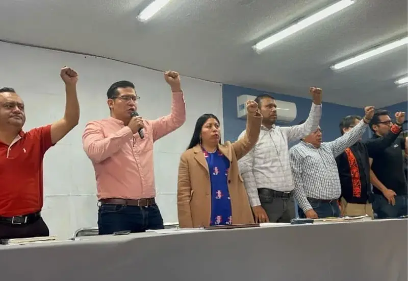  El paro afecta a las 1,600 escuelas públicas de educación básica de la entidad. 
