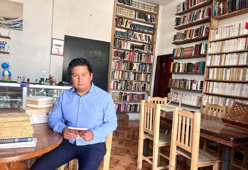 El escritor oaxaqueño: Salvador Sánchez; apasionado lector y promotor de la cultura.
