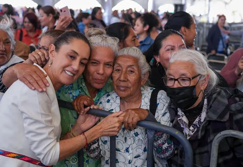 La Presidenta celebró que el gobernador de Durango, Esteban Villegas, firmará en un mes el convenio de la Pensión para el Bienestar de las Personas con Discapacidad.