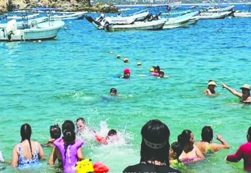 rescate_niño:_playa_oaxaca_semar