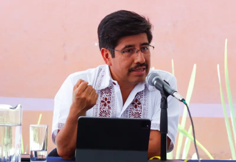 Hugo Aguilar Ortiz-oaxaca2