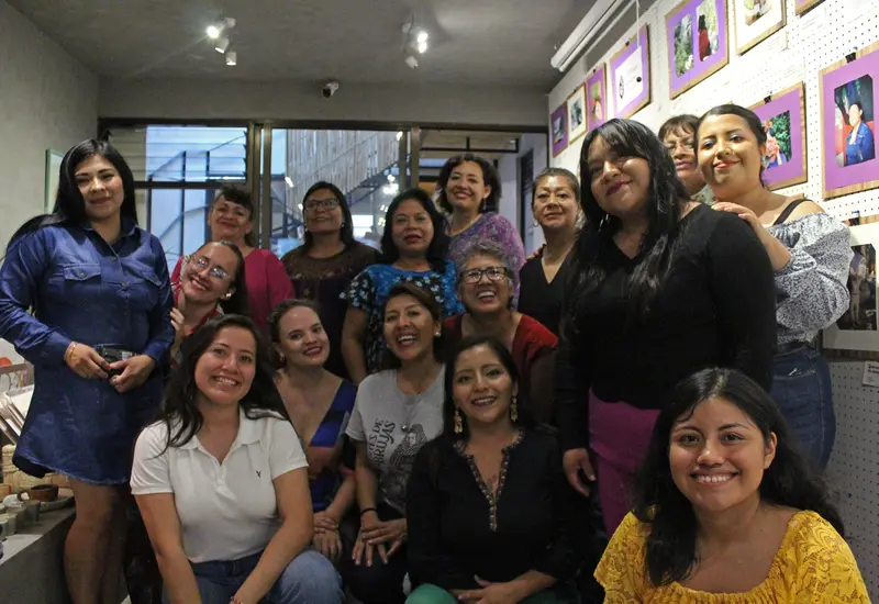 mujeres-de-corazón-violeta