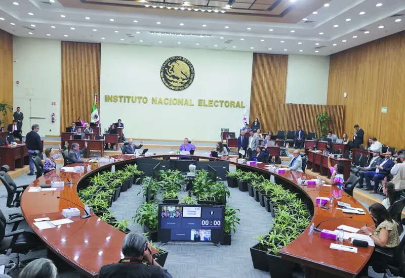 Las LNE contienen los nombres y fotografías de las ciudadanas con derecho a emitir su voto. 