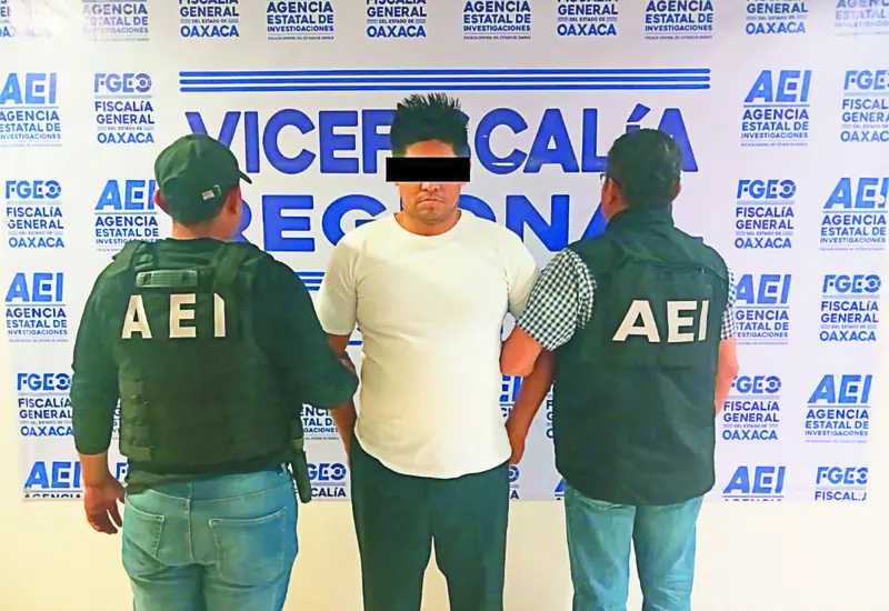 Antonio Ernesto fue detenido por el feminicidio de una mujer en San Pablo  Villa de Mitla.