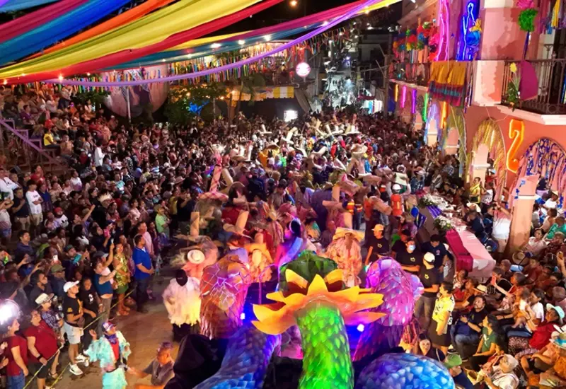 El carnaval concluyó el tres de marzo se realizó un recorrido de comparsas.