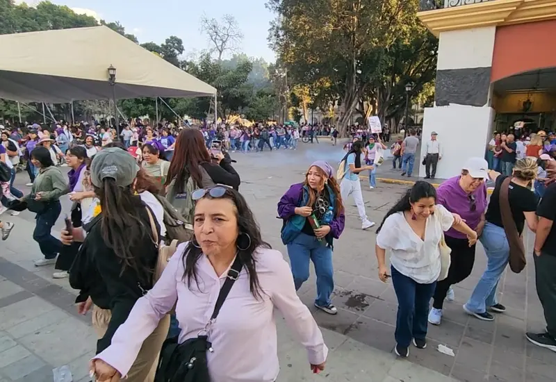 Este lunes el GESMujer condenó la acción del gobierno del estado en contra de la manifestación feminista