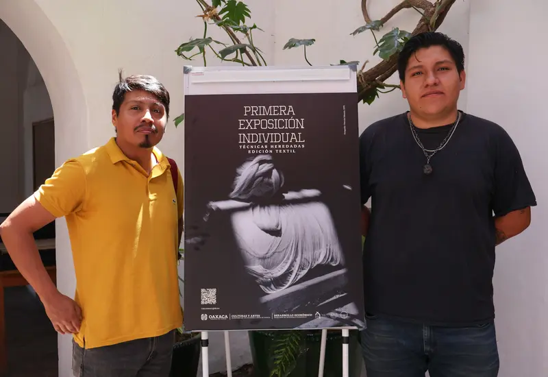 Víctor Mortales y Mizraim Cardozo, artistas ganadores de la primera y segunda edición de la convocatoria Primera Exposición Individual, respectivamente.