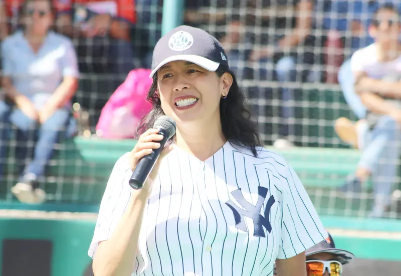 hija:homenaje_beisbol