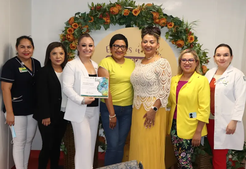 Madres-IMSS- OncoCREAN.jpg 