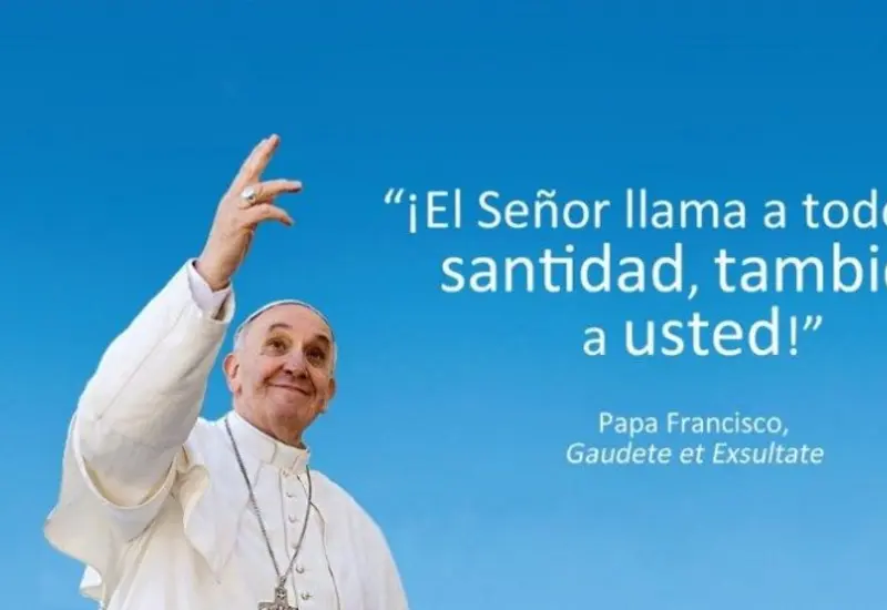 Descubre cómo enseñarles a discernir la voluntad de Dios, conocer a Jesús, esforzarse en cuerpo y alma, establecer metas alcanzables y, lo más importante, ¡no tener miedo a la santidad! 