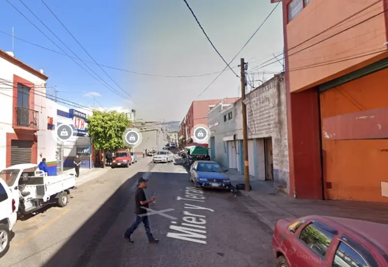 Autoridades de San Pedro El Alto son interceptadas y agredidas a golpes por un grupo de cinco hombres en un ataque repentino.
