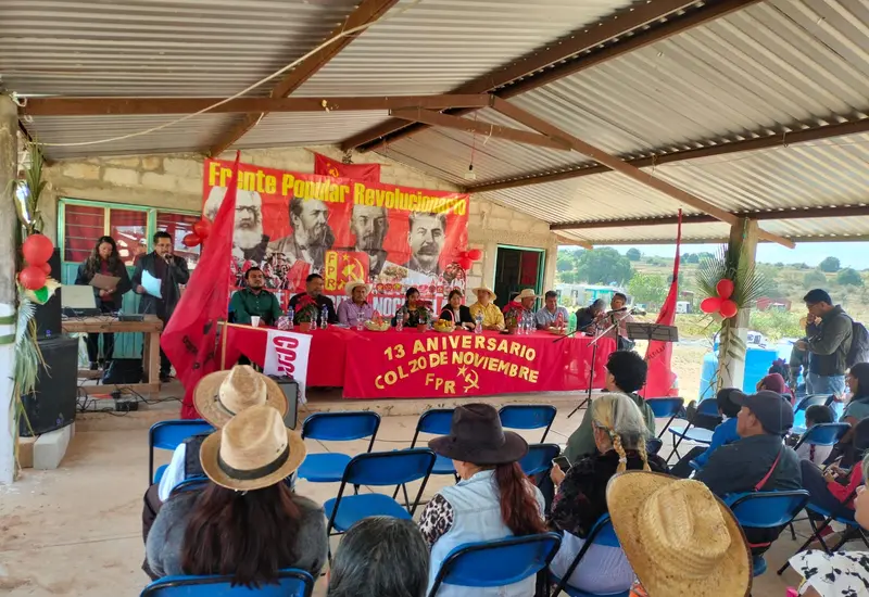 Habitantes de la Colonia 20 de Noviembre conmemoran sus 13 años de fundación, reafirmando su militancia en el Frente Popular Revolucionario (FPR).