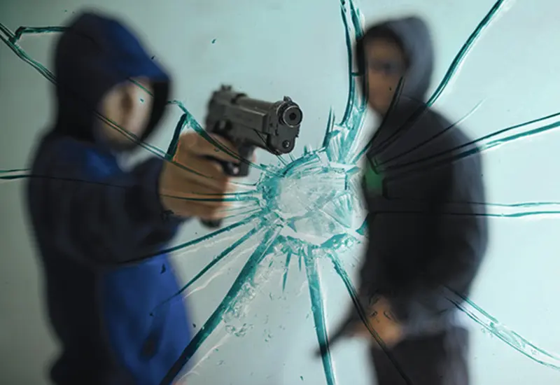 Una imagen que representa el impacto de la violencia en Culiacán, donde la delincuencia sigue cobrando vidas y afectando la seguridad ciudadana.