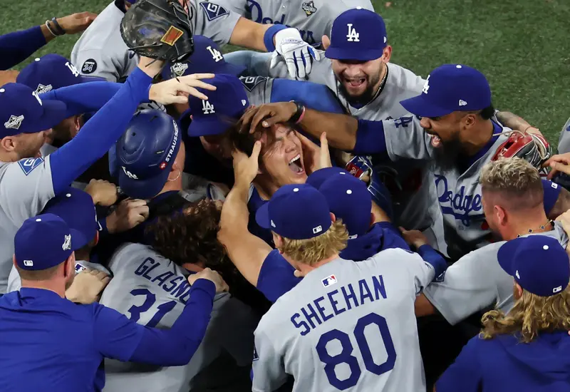 El equipo de los Dodgers, campeones de las Grandes Ligas, se prepara para enfrentar a la Selección Mexicana de Béisbol en un próximo partido.