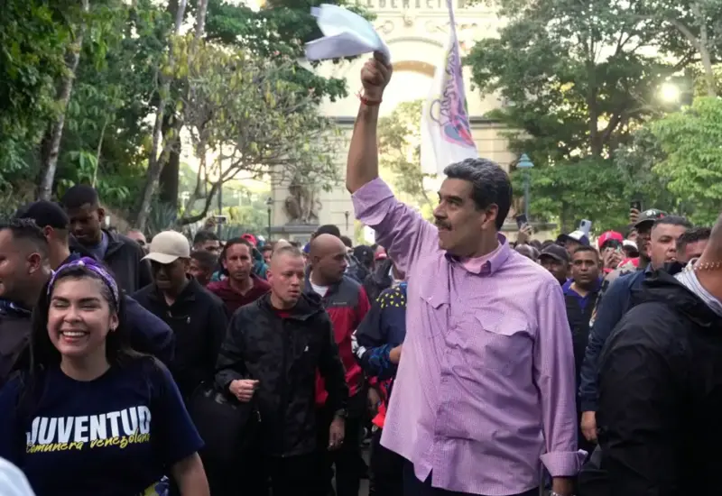 El presidente de Venezuela, Nicolás Maduro, envía un mensaje a Washington durante una movilización en medio de la tensión militar en el Caribe.