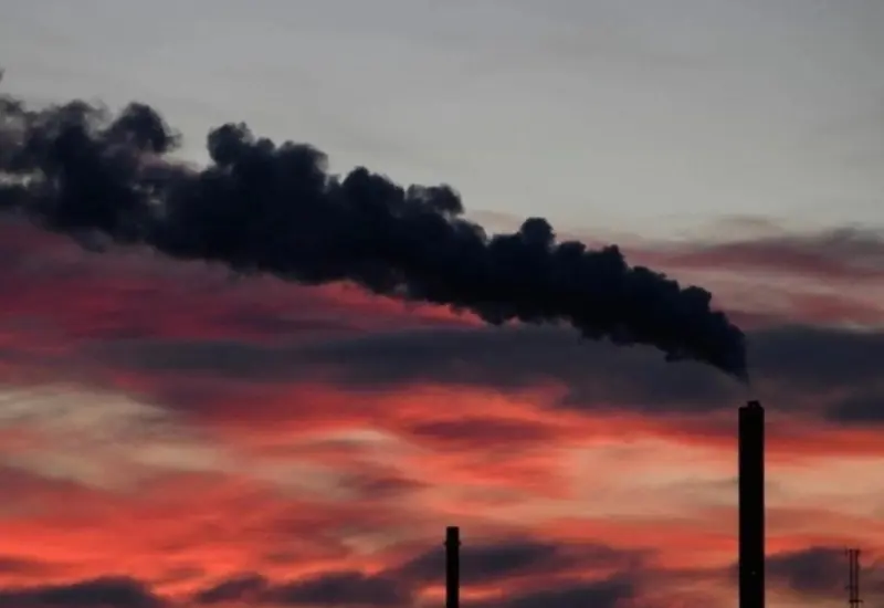 Una representación visual de las olas de calor sin precedentes que son consecuencia directa del aumento en el nivel del calentamiento global.