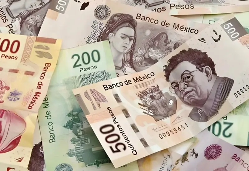 Una imagen conceptual que ilustra el fortalecimiento del peso mexicano frente al dólar estadounidense al comenzar el mes de noviembre con ganancias.