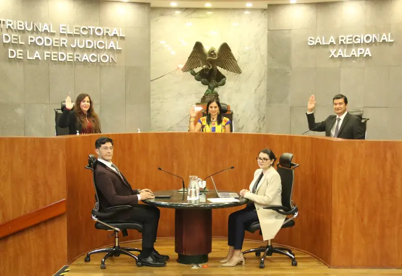 La Sala Xalapa del TEPJF respaldó la autonomía comunitaria de Santiago Astata al avalar la creación de su comité de revisión.