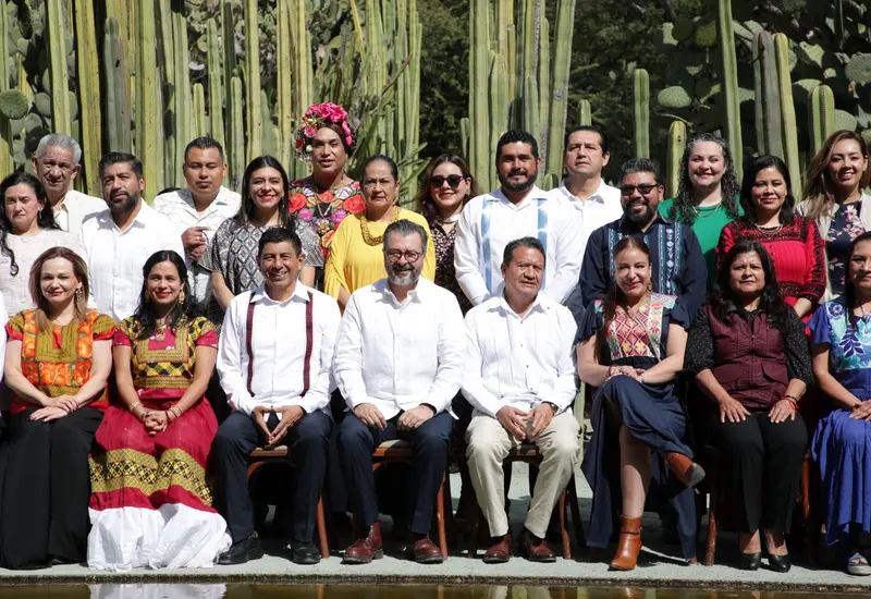Representantes de institutos y tribunales electorales durante el Tercer Encuentro Regional 2025, evento clave para la justicia electoral en México.