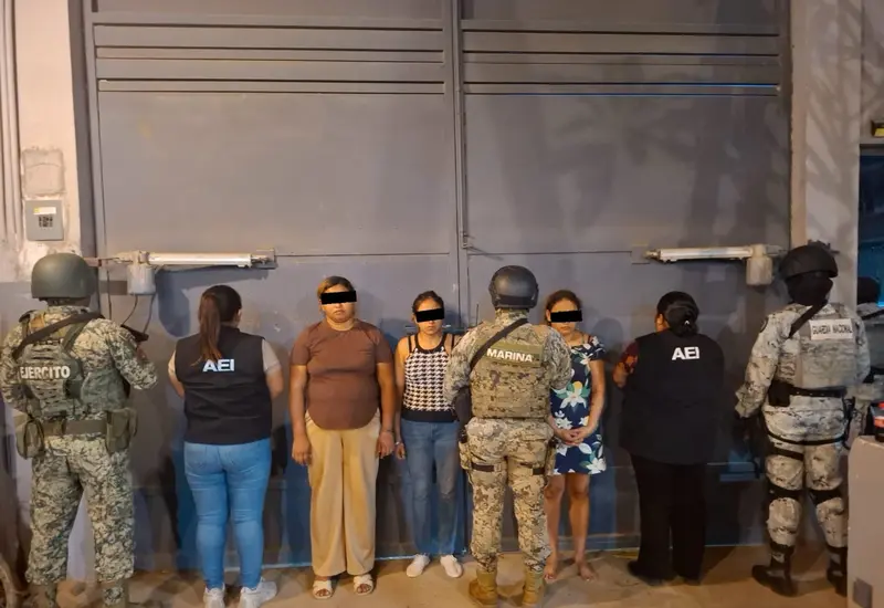 Las tres mujeres, presuntas responsables del crimen de una menor, al momento de ser vinculadas a proceso y quedar bajo prisión preventiva.