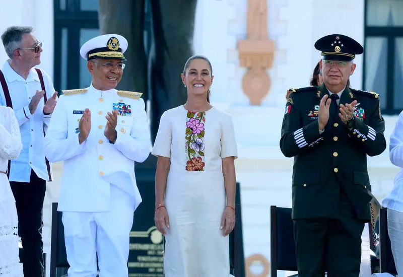  La Presidenta destacó que la Armada de México ha sido columna de la patria.