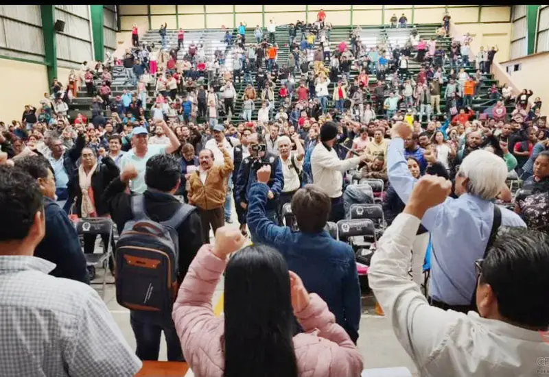 La Asamblea Estatal de la Sección 22 del SNTE-CNTE avaló la aplicación del Principio Rector número 20 a los ex secretarios general, de Organización y de Finanzas.