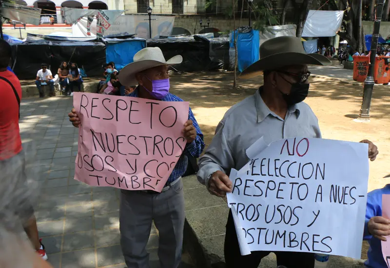 El órgano autónomo afirmó que el derecho de las mujeres a participar en la vida política no debe estar condicionado por prácticas culturales donde la exclusión se mantenga. 