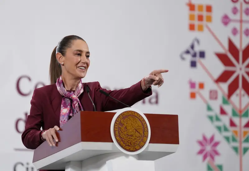 La Presidenta destacó la labor de los servidores de la nación en la atención a emergencias. Foto: Presidencia de la República