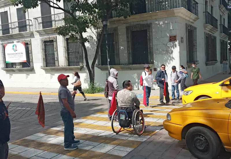 Cerraron el paso en la Av. Juárez