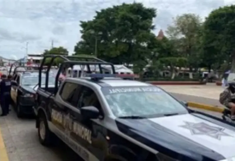 La camioneta marca Jeep, se encontraba estacionada en la calle Orquídea del Fraccionamiento Jardines del Sur, en Huajuapan.