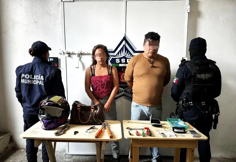 Veracruzanos son asegurados por el delito de robo de unidades en la Mixteca.
