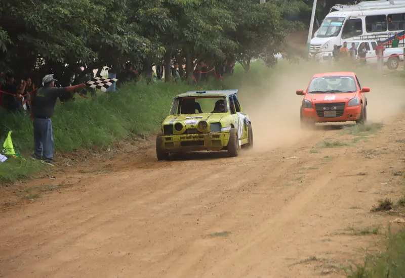 Jornada intensa y llena de acontecimientos llenos de adrenalina se vivió el pasado domingo en Arrazola.