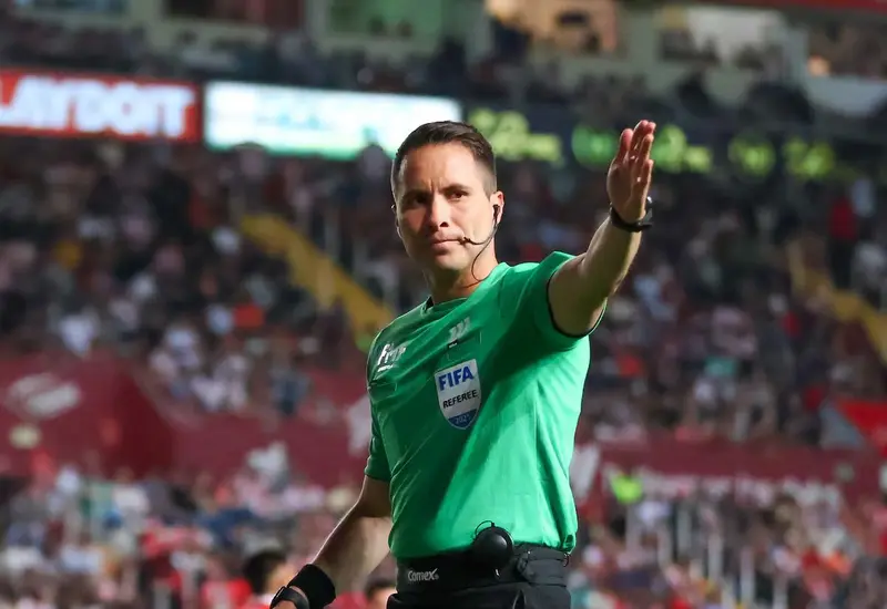 Jesús Rafael López Valle será el árbitro central en el clásico América contra Cruz Azul