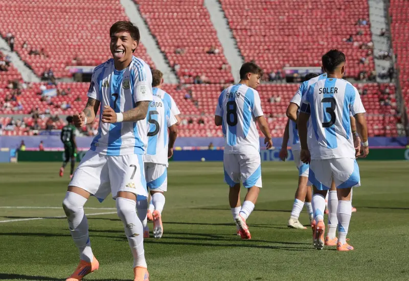 Maher Carrizo anotó doblete en el triunfo de Argentina por 4-0 sobre Nigeria