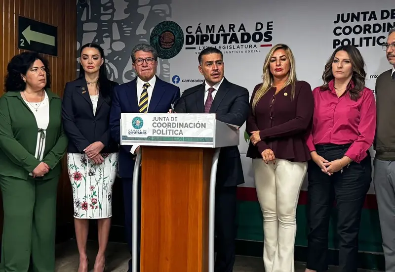 El titular de la SSPC, Omar García Harfuch, ofrece una conferencia de prensa en San Lázaro sobre el refuerzo de seguridad en el país.