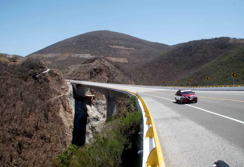 mantenimiento_carreteras_oaxaca