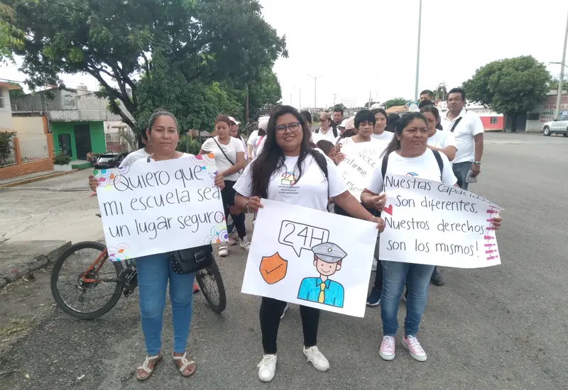 La marcha es para exigir al gobierno municipal atienda la demanda de las personas con discapacidad. 