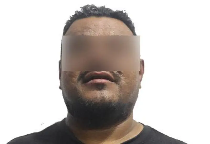 Jonathan N., fue detenidos al ser sorprendido en un domicilio ajeno.