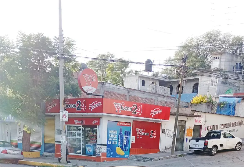 Con machete amedrentaba a personas en tienda de Huajuapan.