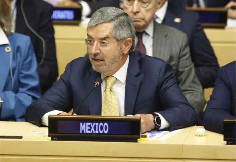 El canciller Juan Ramón de la Fuente durante una reunión en el marco de la Asamblea General de la ONU. Foto SRE
