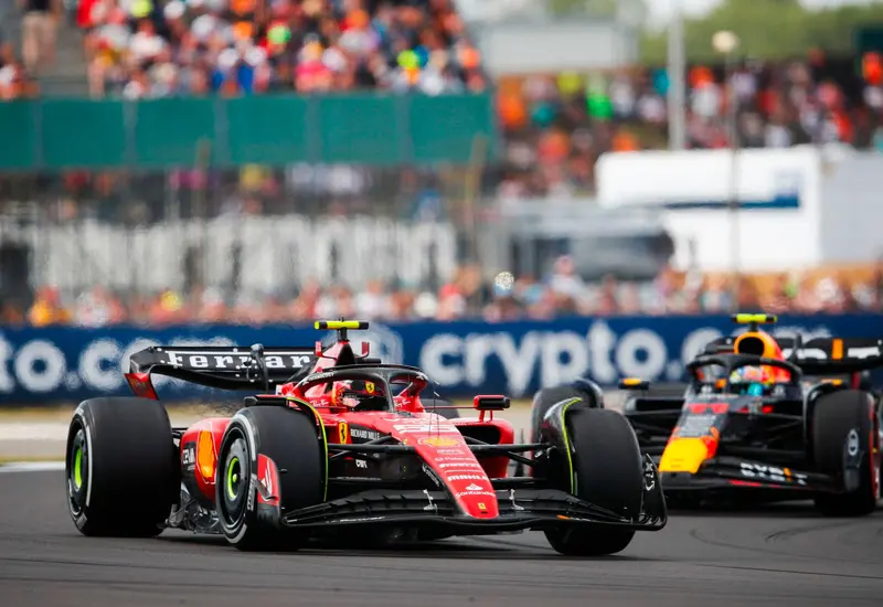 El piloto mexicano Sergio Pérez volverá a correr un Ferrari, en Silverstone