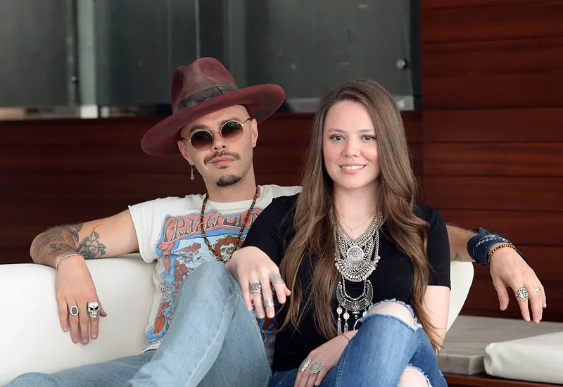 El proyecto alterno llevará por nombre “Jesse and the Supernovas”. 