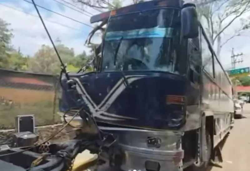 Una falla mecánica provocó el percance en carretera.