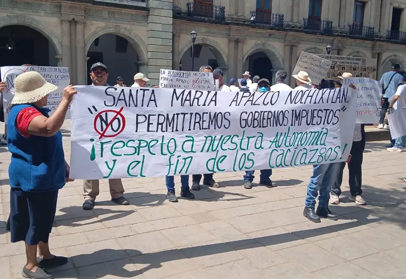 Acusan uso indebido de sellos y actas falsas.