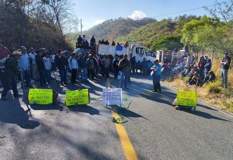 Bloqueo en la Panamericana: conductores afectados en pleno retorno vacacional.