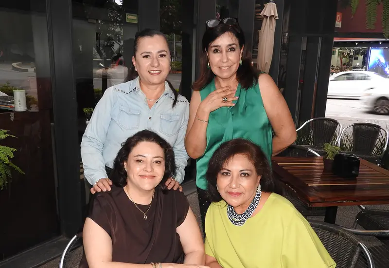 Paty Reyes, Julieta Suárez, Maye Martínez y Lucy Alonso.