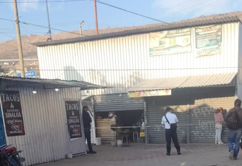 Autoridades investigan hallazgo de mujer sin vida en zona del Parque del Amor.