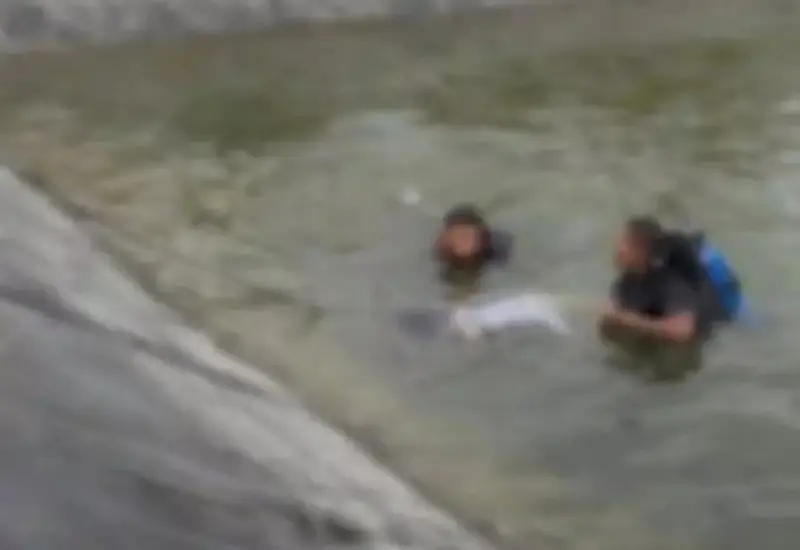 Joven muere en represa de Huayápam tras desaparecer mientras nadaba.